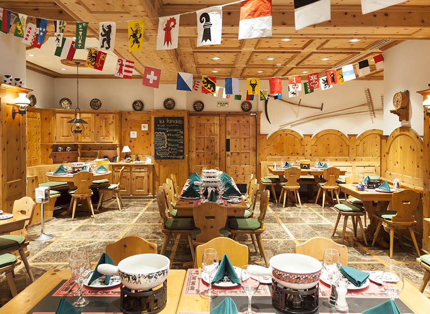 LA FONDUE SWISSOTEL Av. Santo Toribio 173, San Isidro LA FONDUE SWISSOTEL Av. Santo Toribio 173, San Isidro